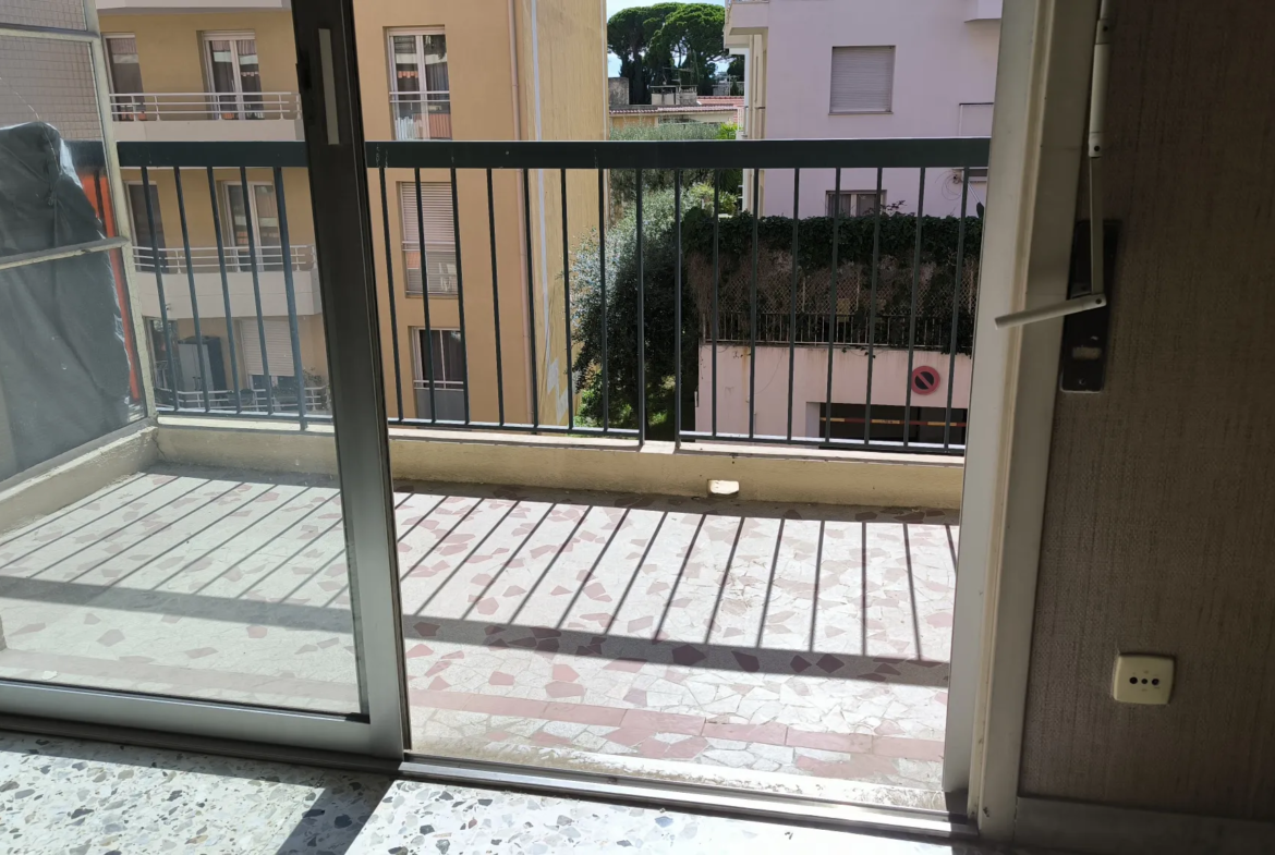 À vendre : Appartement 3 pièces - Nice Nord - Villa Arson 