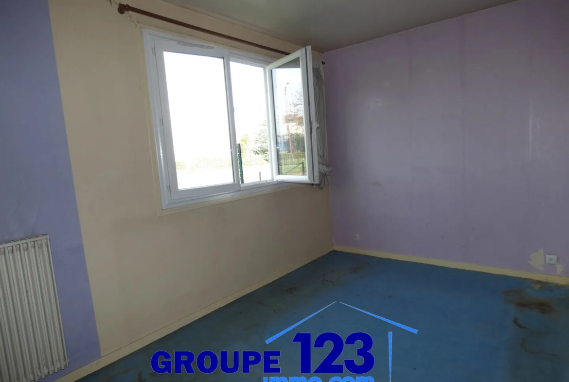 À vendre : Appartement de type 3 à rafraîchir à Migennes 