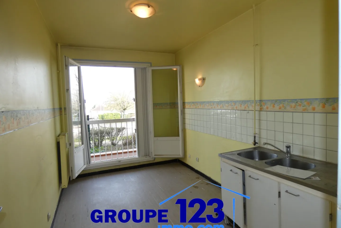 À vendre : Appartement de type 3 à rafraîchir à Migennes 