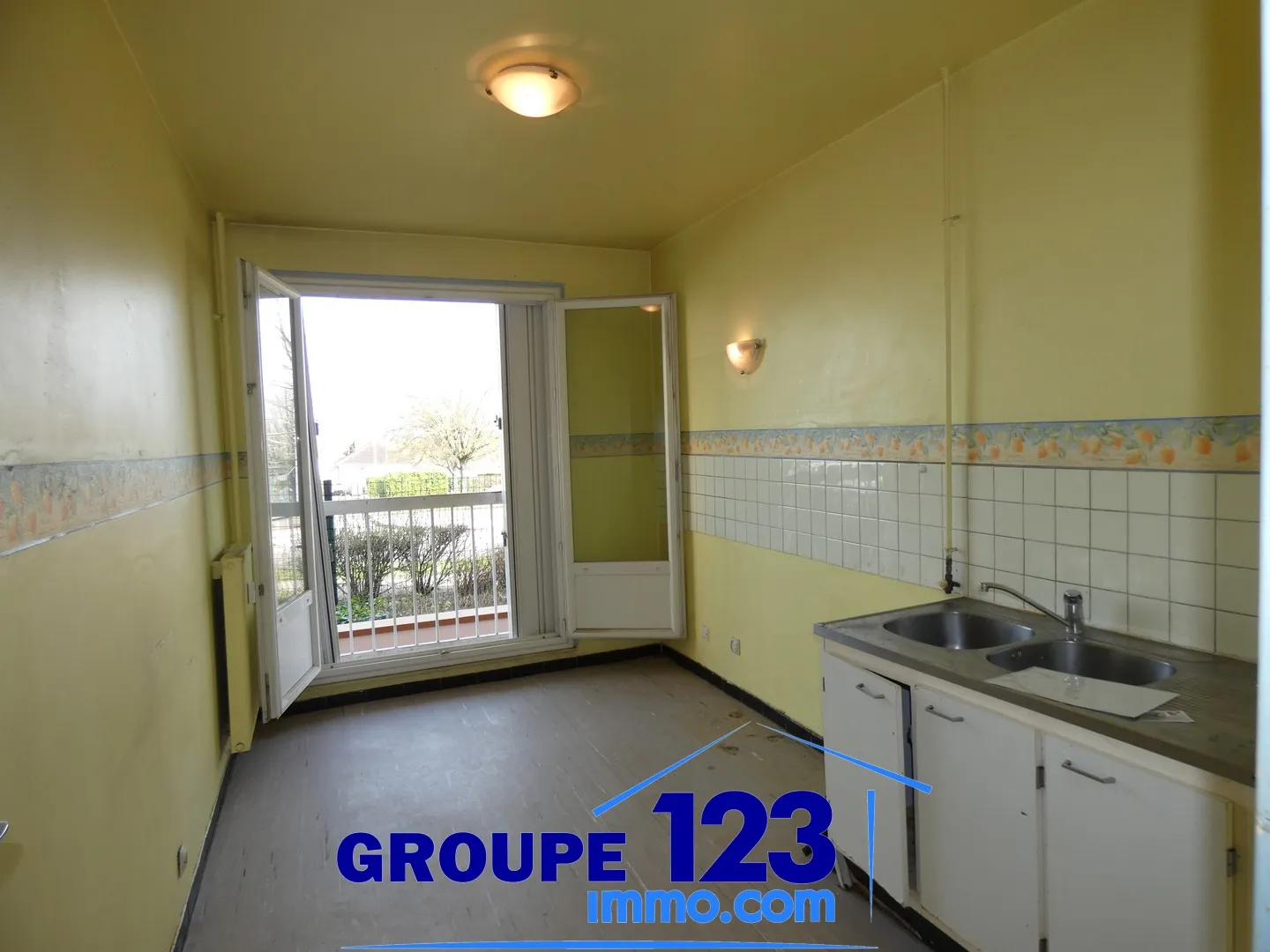 À vendre : Appartement de type 3 à rafraîchir à Migennes 