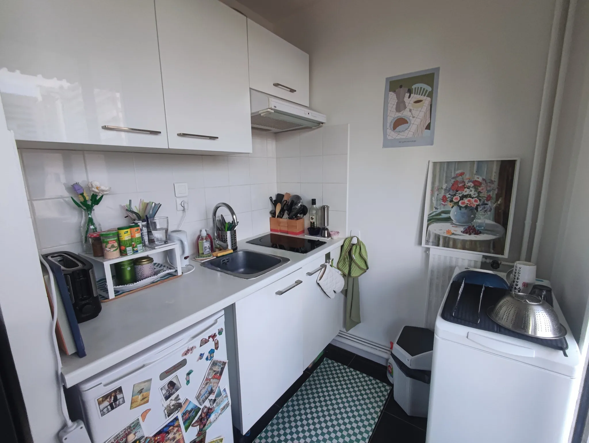 À vendre : Studio lumineux à Puteaux - 24 m² avec balcon 