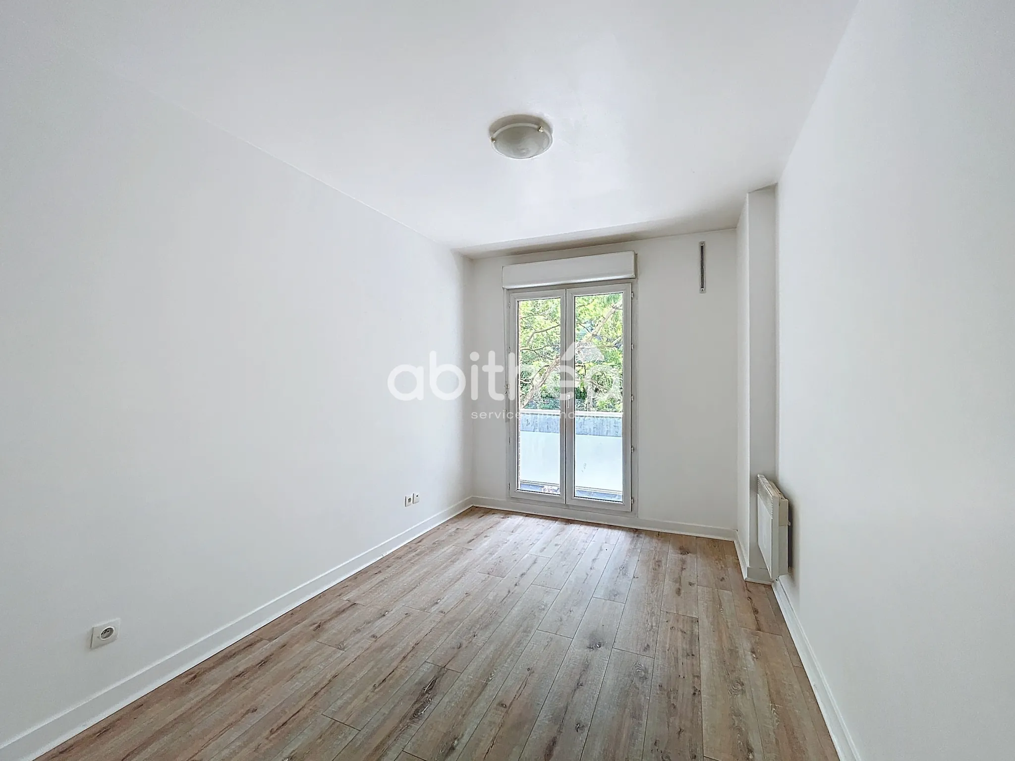 À vendre : Appartement F4 avec balcon à Choisy-Le-Roi 