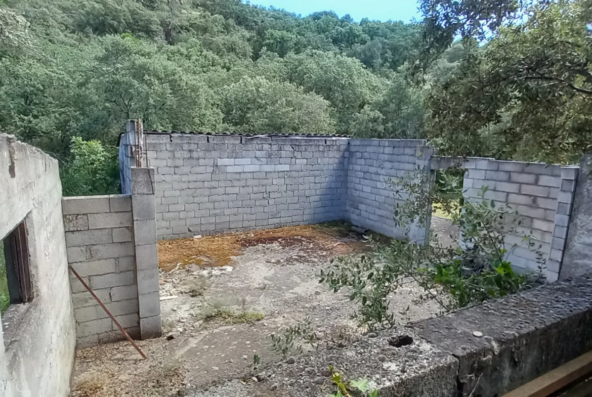 Terrain de loisirs à vendre entre Uzès et Saint Maximin 