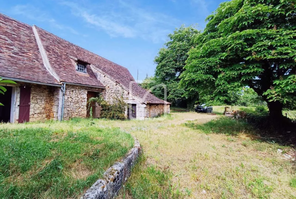 À vendre : 2 maisons anciennes à Cubjac 