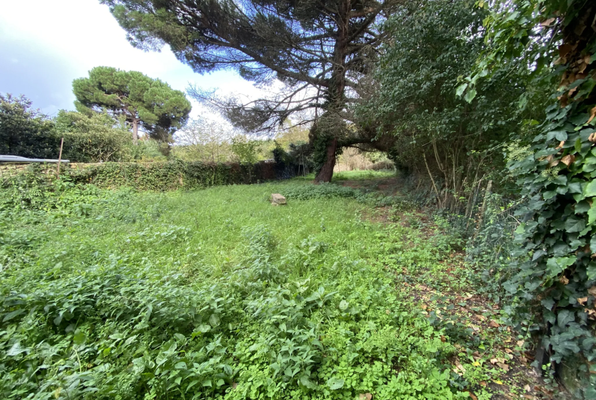 Maison de Village avec jardin à Langon, 4 chambres à vendre 