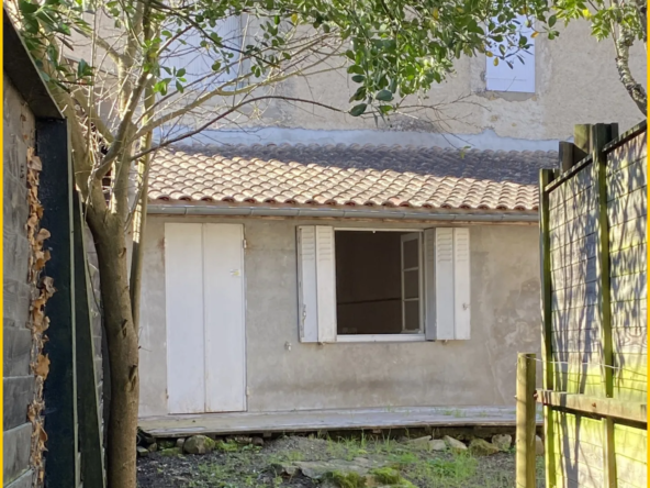 Maison avec jardin au centre-ville de Langon à vendre