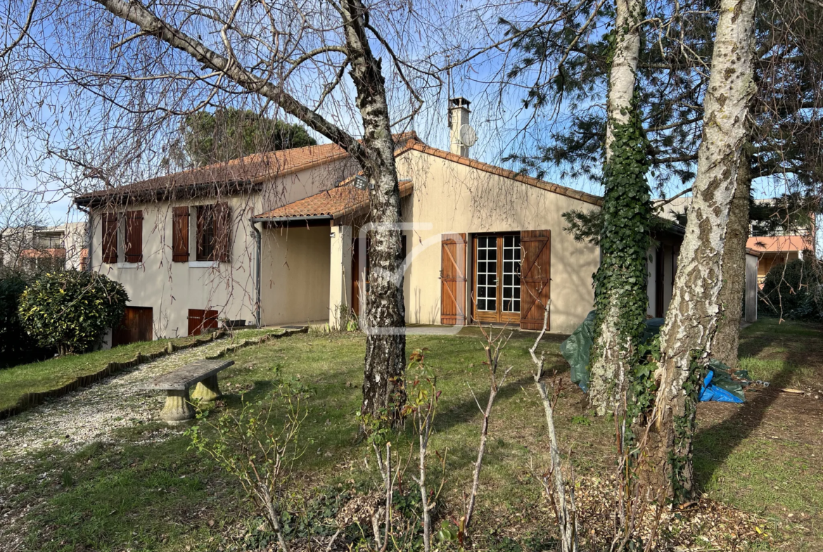 Maison 128 m2 à Poitiers dans le quartier du Dolmen 