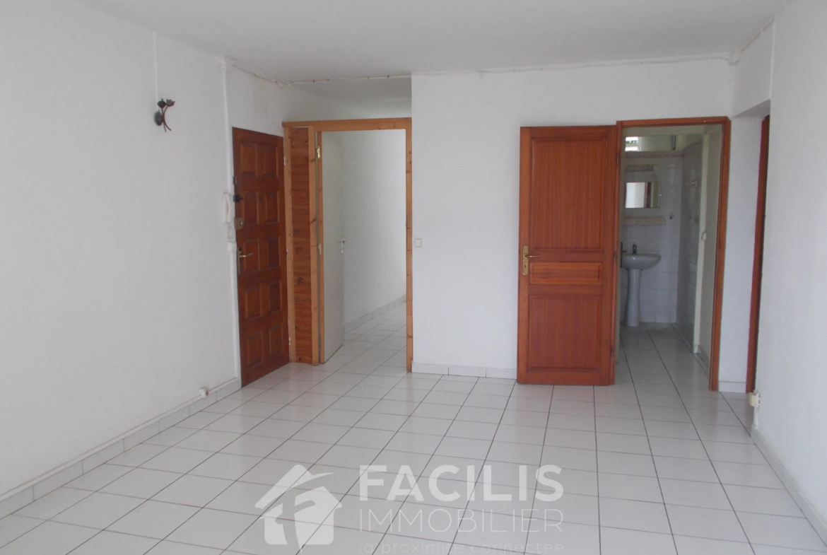 Appartement T3 à Basse-Terre pour 58 000 euros 