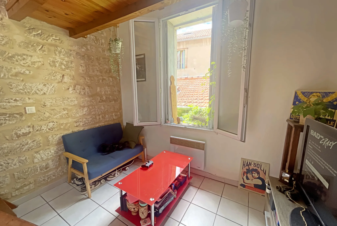 À vendre : Studio Mezzanine de 21.53 m² à Montpellier 