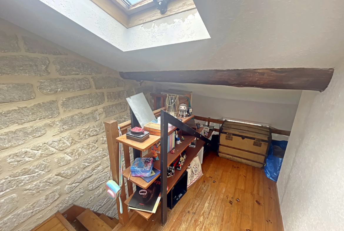 À vendre : Studio Mezzanine de 21.53 m² à Montpellier 