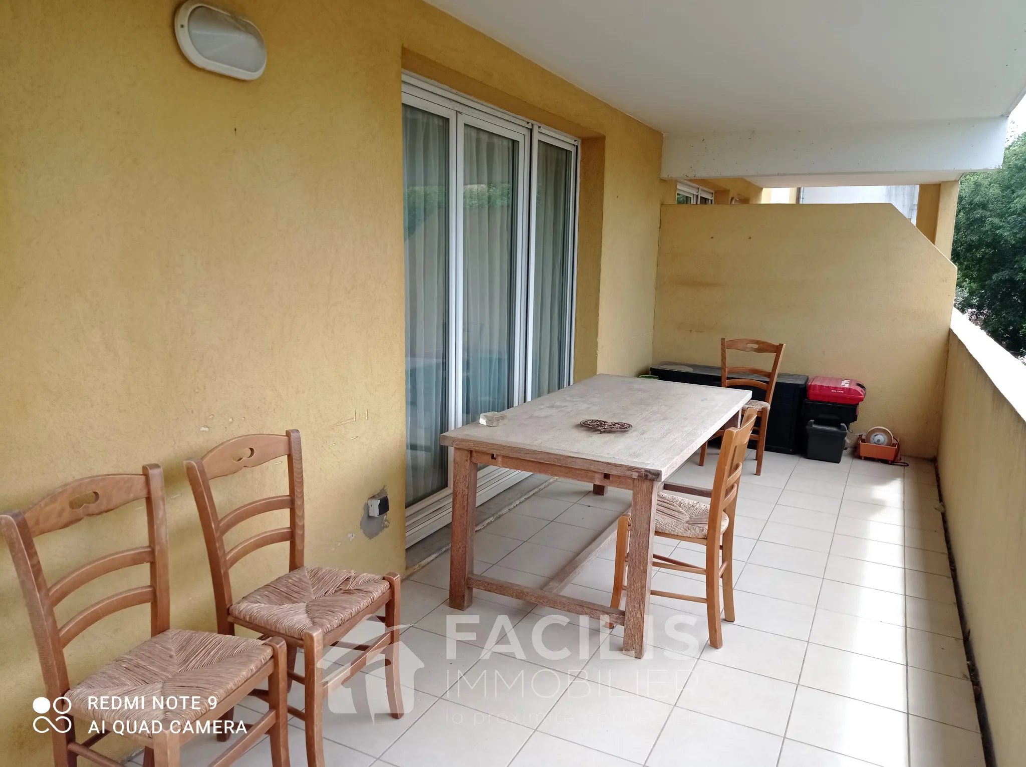 Vente appartement F4 à Draguignan avec terrasse, parking et garage 