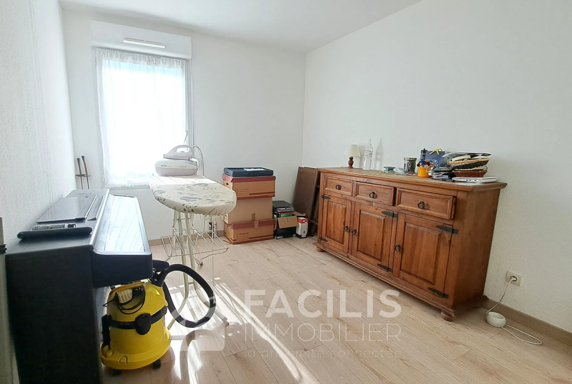 Vente appartement F4 à Draguignan avec terrasse, parking et garage 