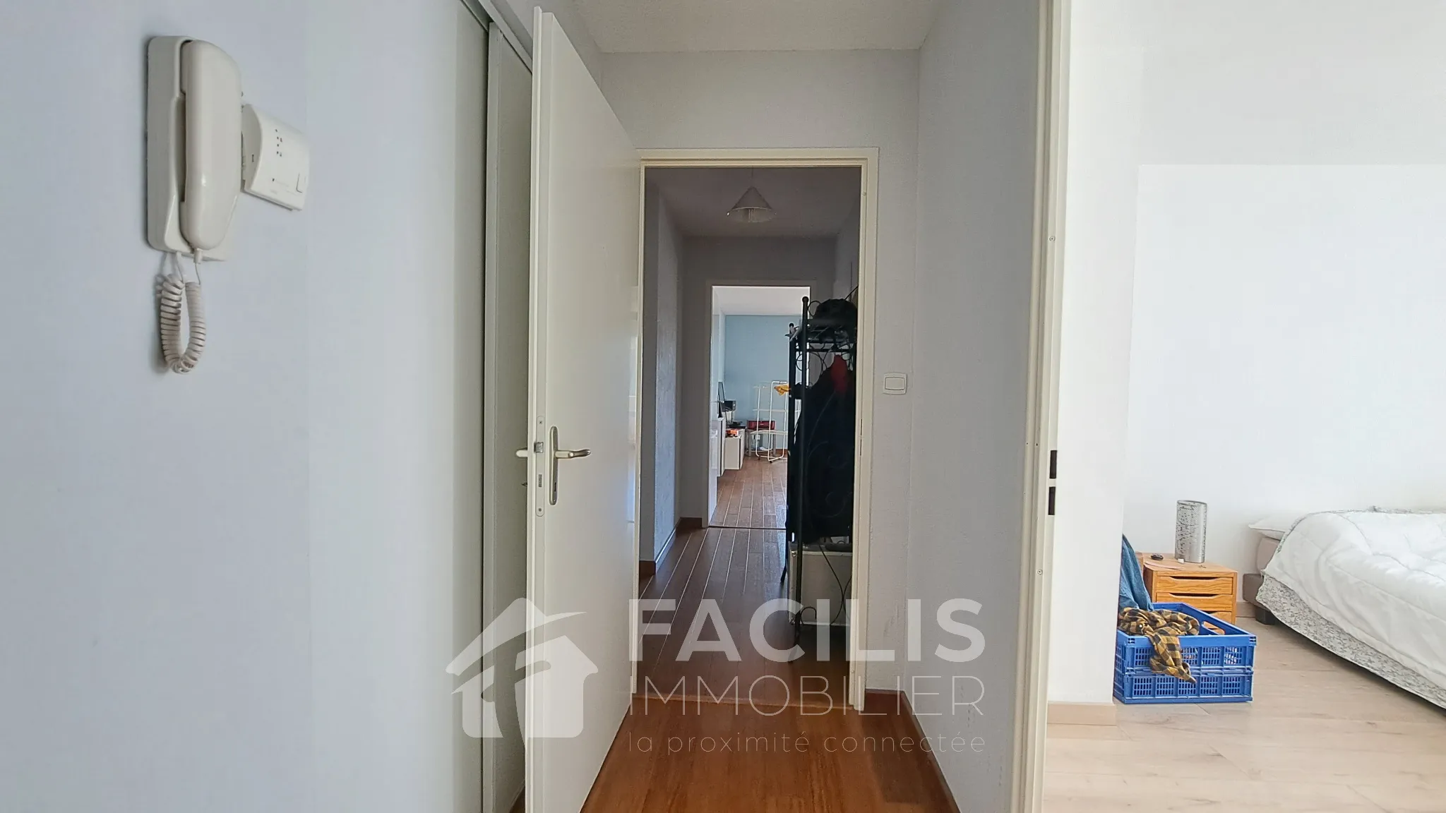 Vente appartement F4 à Draguignan avec terrasse, parking et garage 