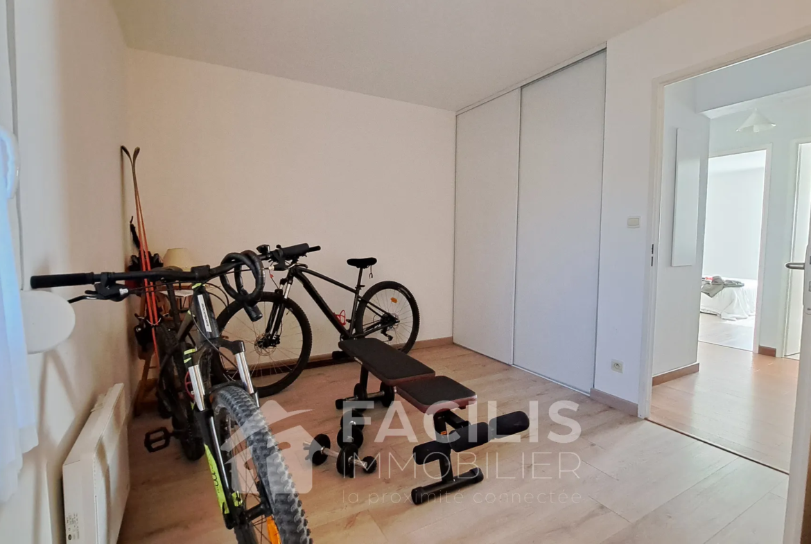 Vente appartement F4 à Draguignan avec terrasse, parking et garage 