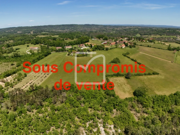 Terrain exceptionnel de 30 971 m² au cœur du Périgord Noir