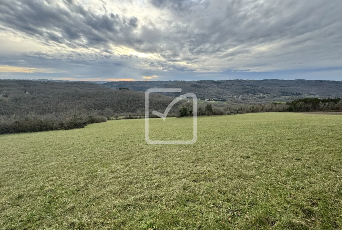 Terrain exceptionnel de 30 971 m² au cœur du Périgord Noir 