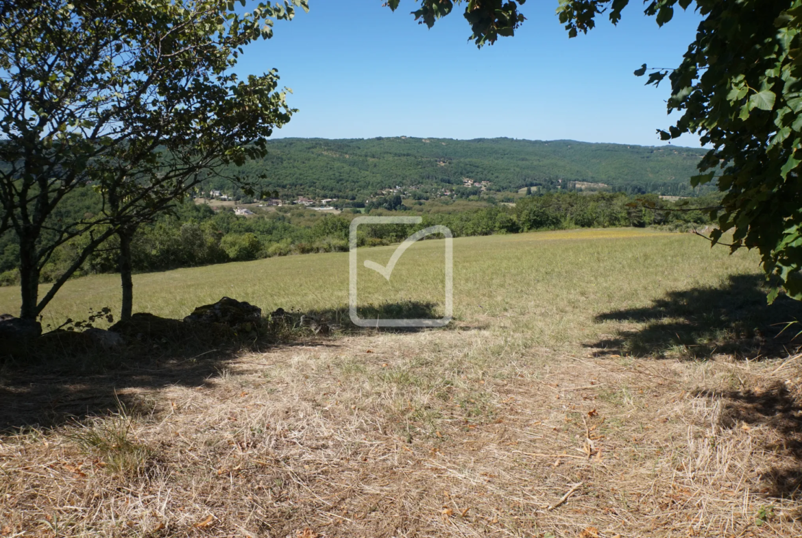 Terrain exceptionnel de 30 971 m² au cœur du Périgord Noir 