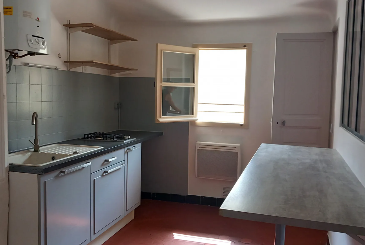 À vendre : Charmant appartement F2 en plein cœur d'Avignon 