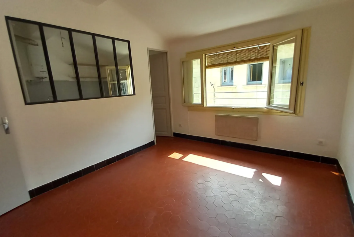 À vendre : Charmant appartement F2 en plein cœur d'Avignon 