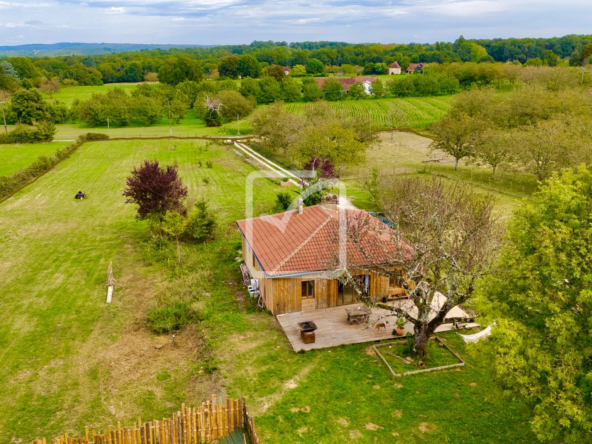 Pavillon exclusif proche de Gourdon sur 12000m2 à vendre