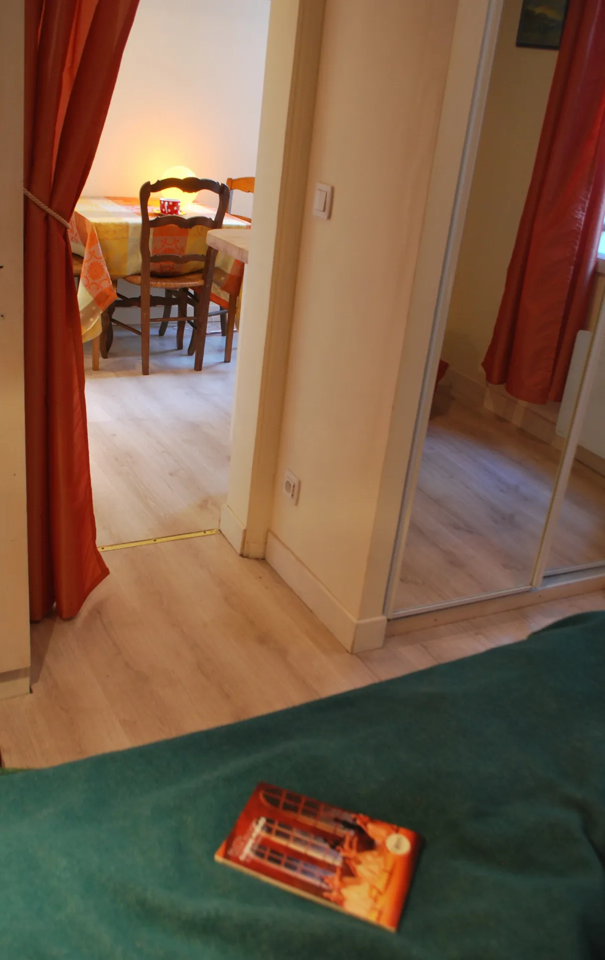 À vendre : Joli appartement deux pièces à Paris 