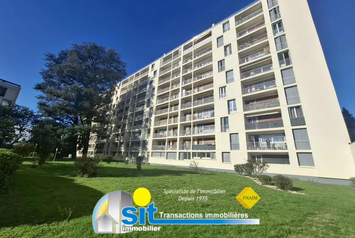 Appartement T4 lumineux avec balcon à Vienne 