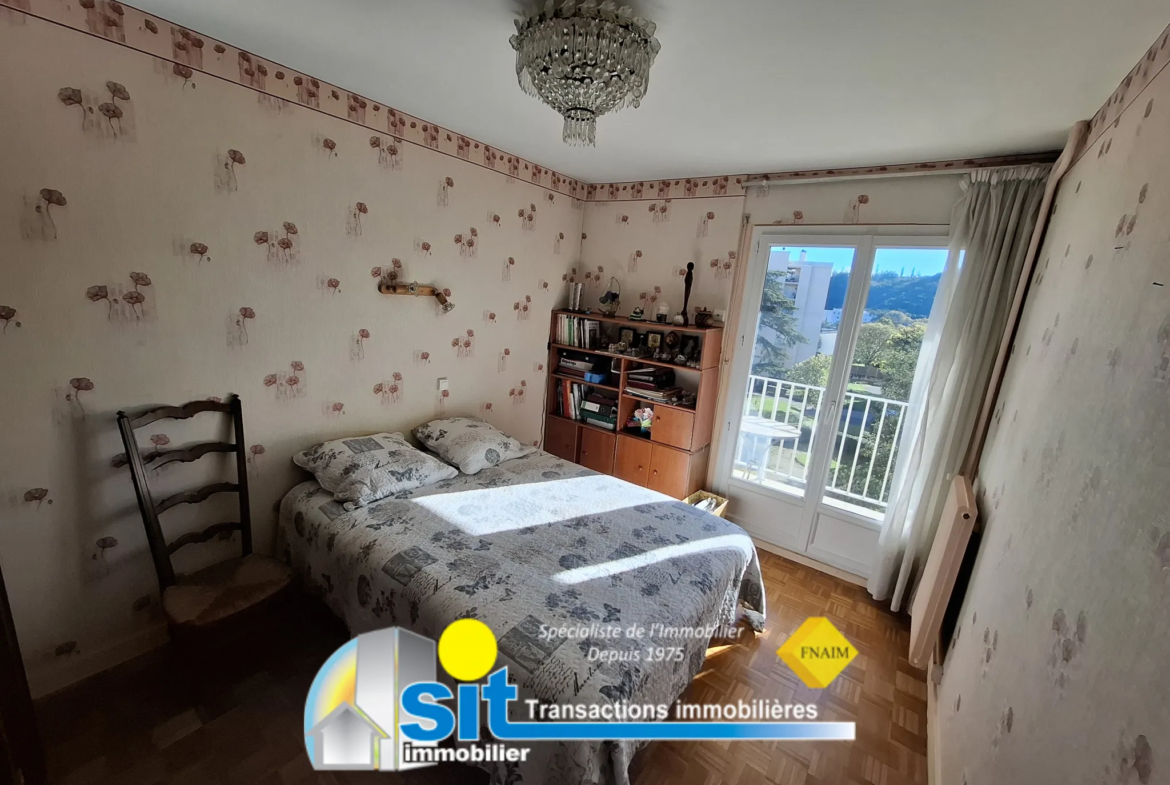 Appartement T4 lumineux avec balcon à Vienne 