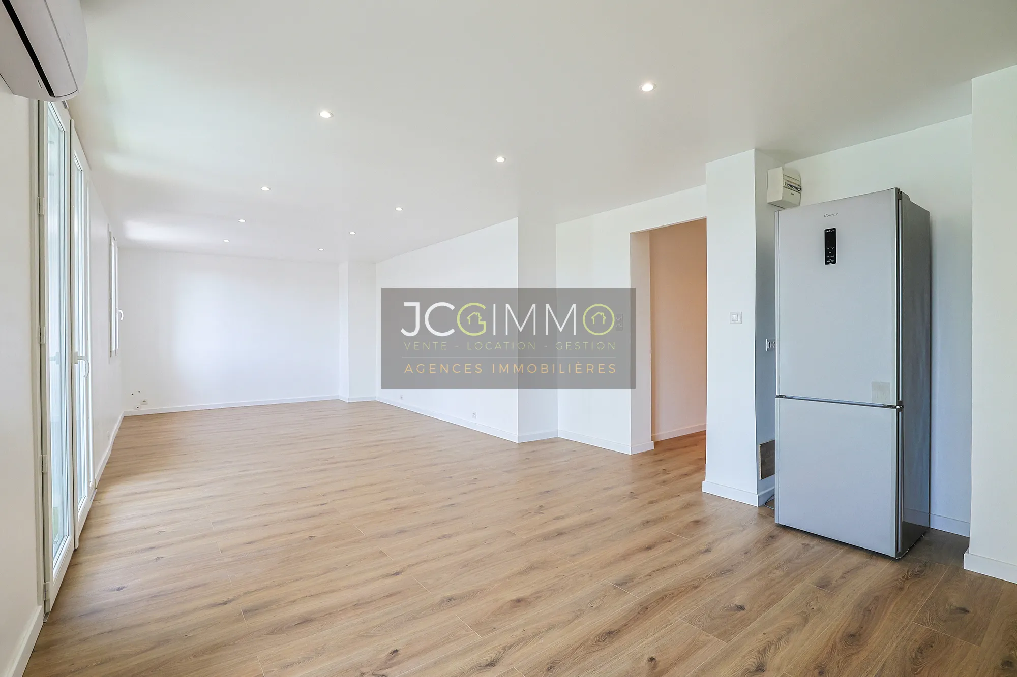 Appartement T3 rénové de 80 m² à Toulon Claret 