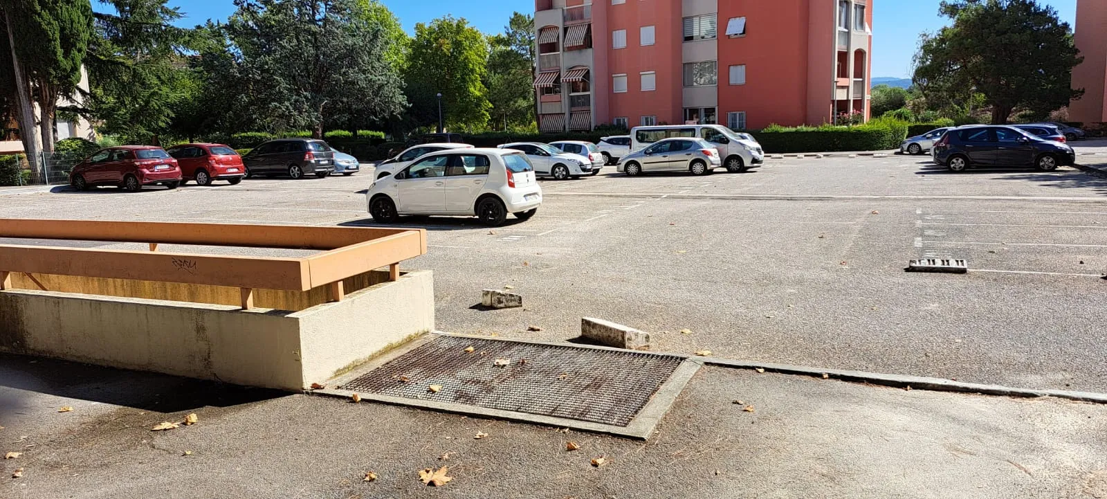 Appartement rénové de type 4 à Aix-en-Provence - 299 900 € 