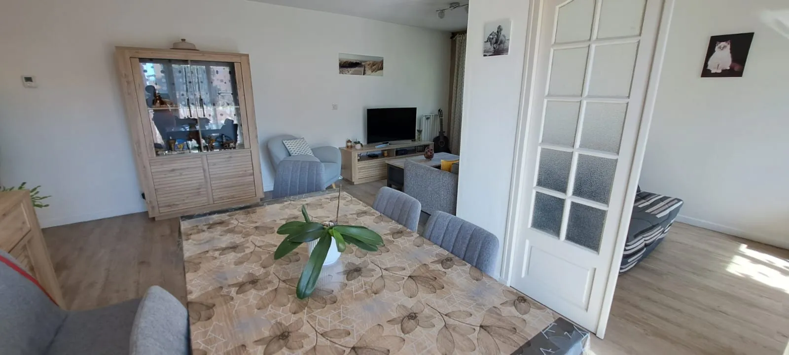 Appartement rénové de type 4 à Aix-en-Provence - 299 900 € 