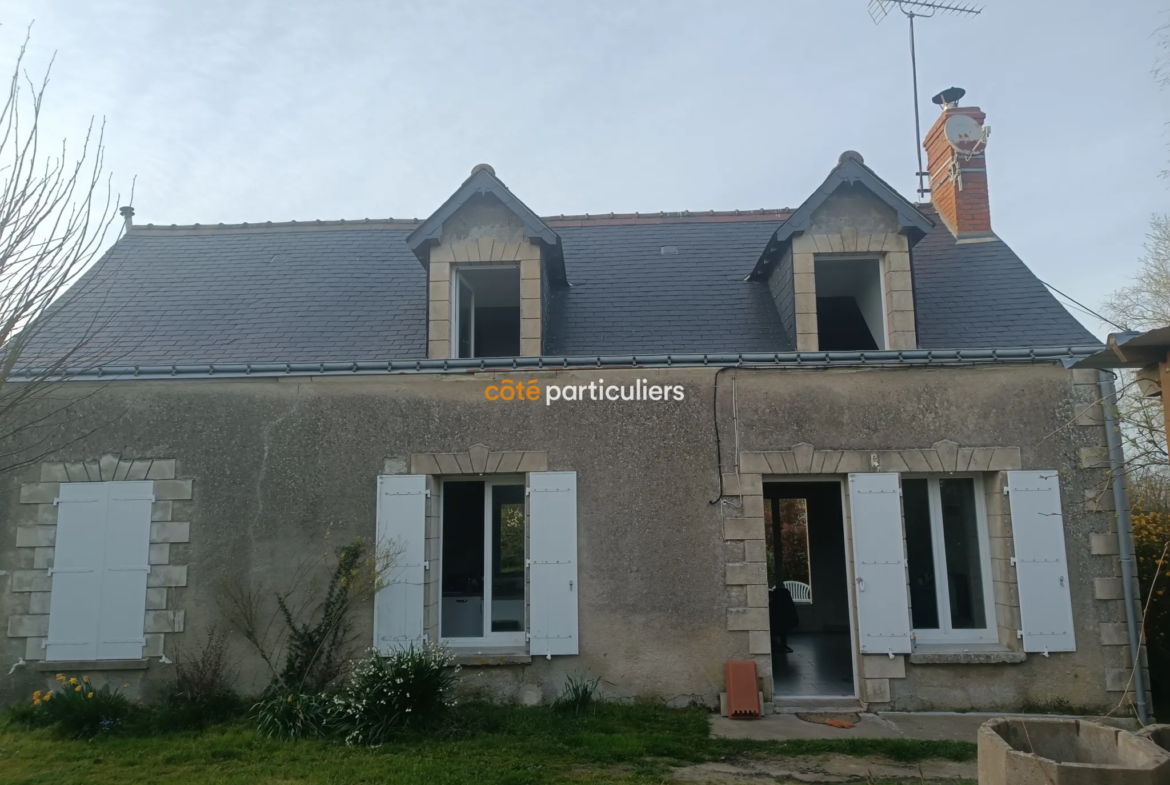 Longère à vendre à Louans, 2 chambres, calme et proximité Tours 