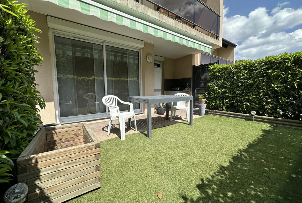 À vendre : Appartement T3 de 65,47 m² à Beaumont avec jardin privatif 