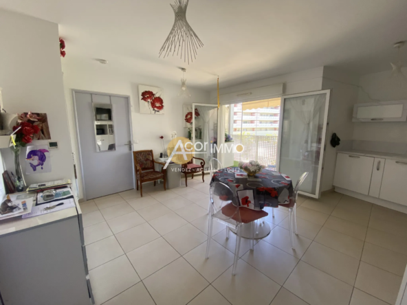 Vente d'un bel appartement de type 2 avec terrasse aux Portes Marines, La Seyne-sur-Mer