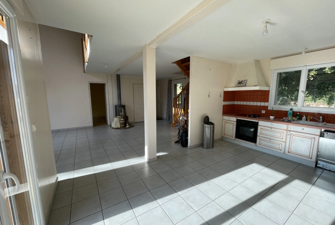 Maison de type T5 à Bellerive sur Allier - 286 200 EUR 