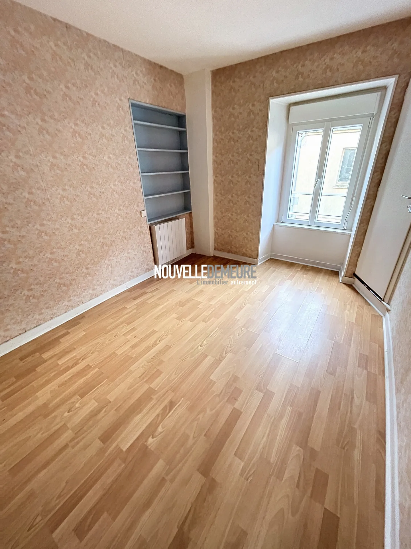 Maison de bourg à Antrain - 60 m² - 44 900 € 