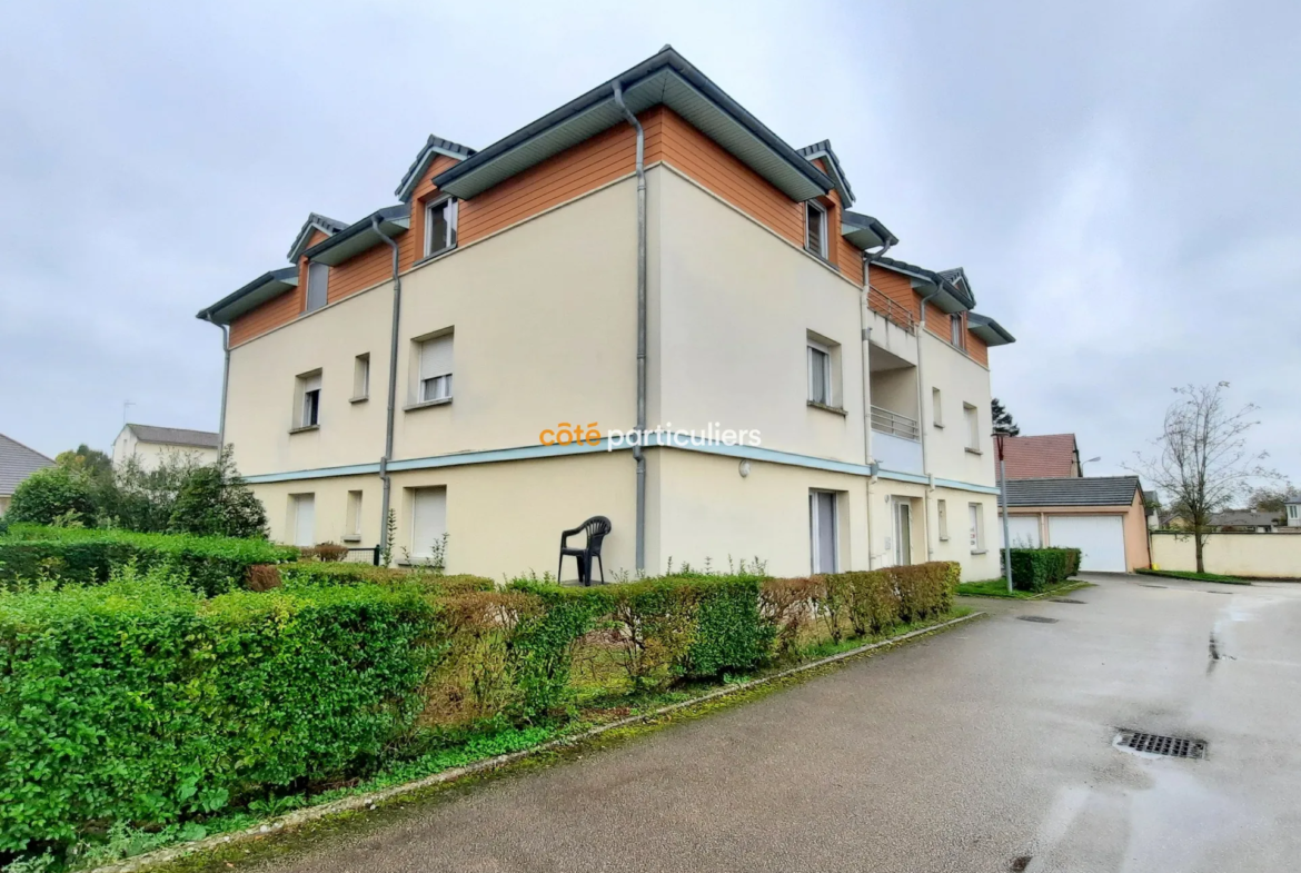 Appartement T4 avec balcon au 1er étage à Foucherans 