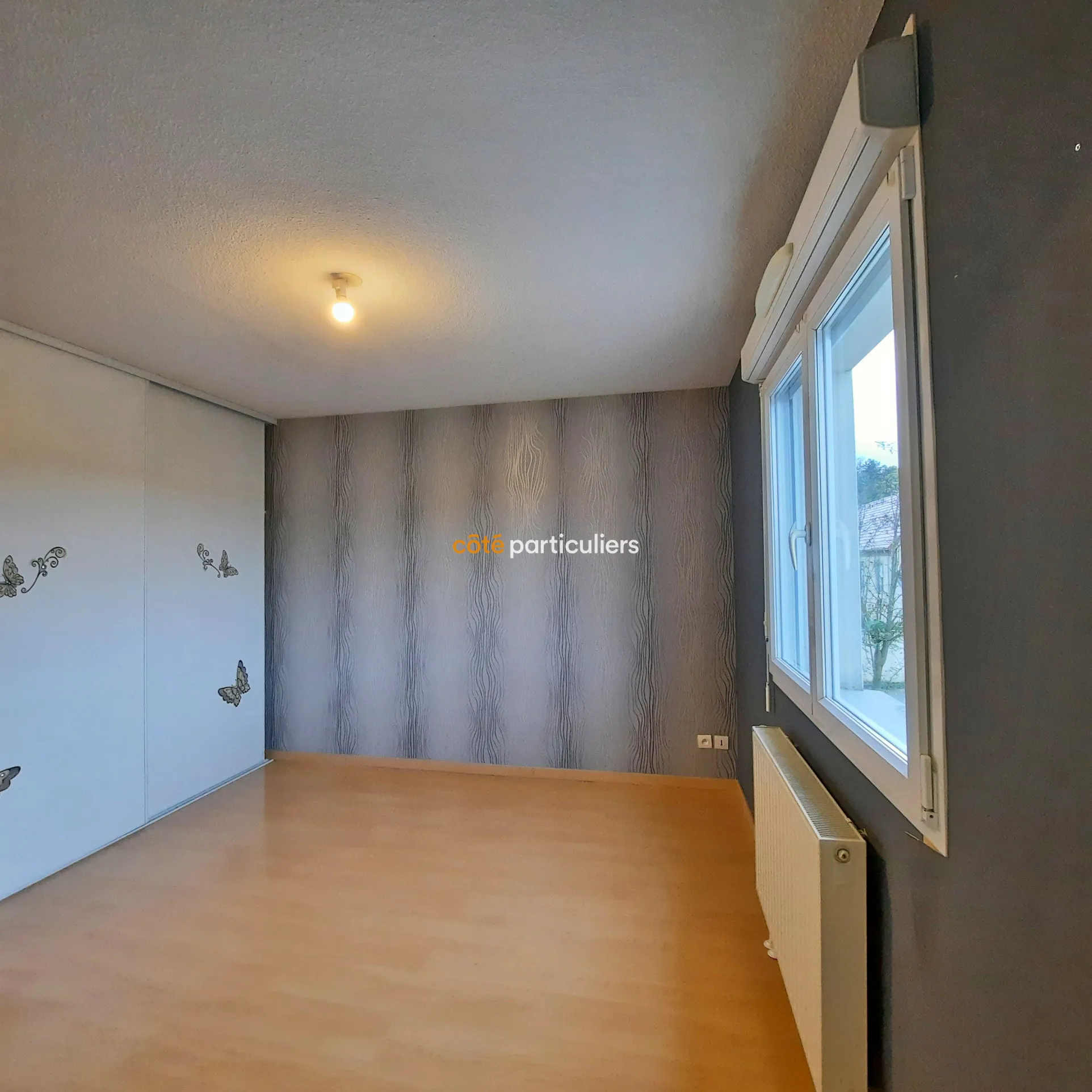 Appartement T4 avec balcon au 1er étage à Foucherans 