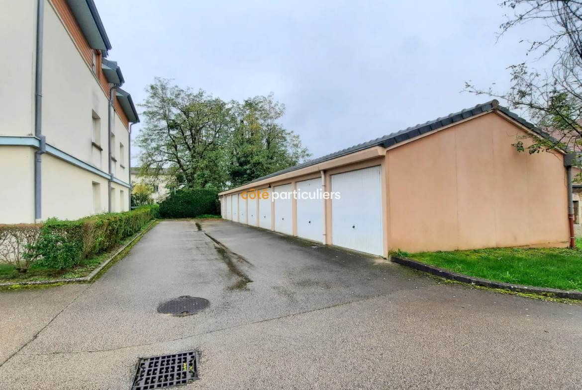 Appartement T4 avec balcon au 1er étage à Foucherans 