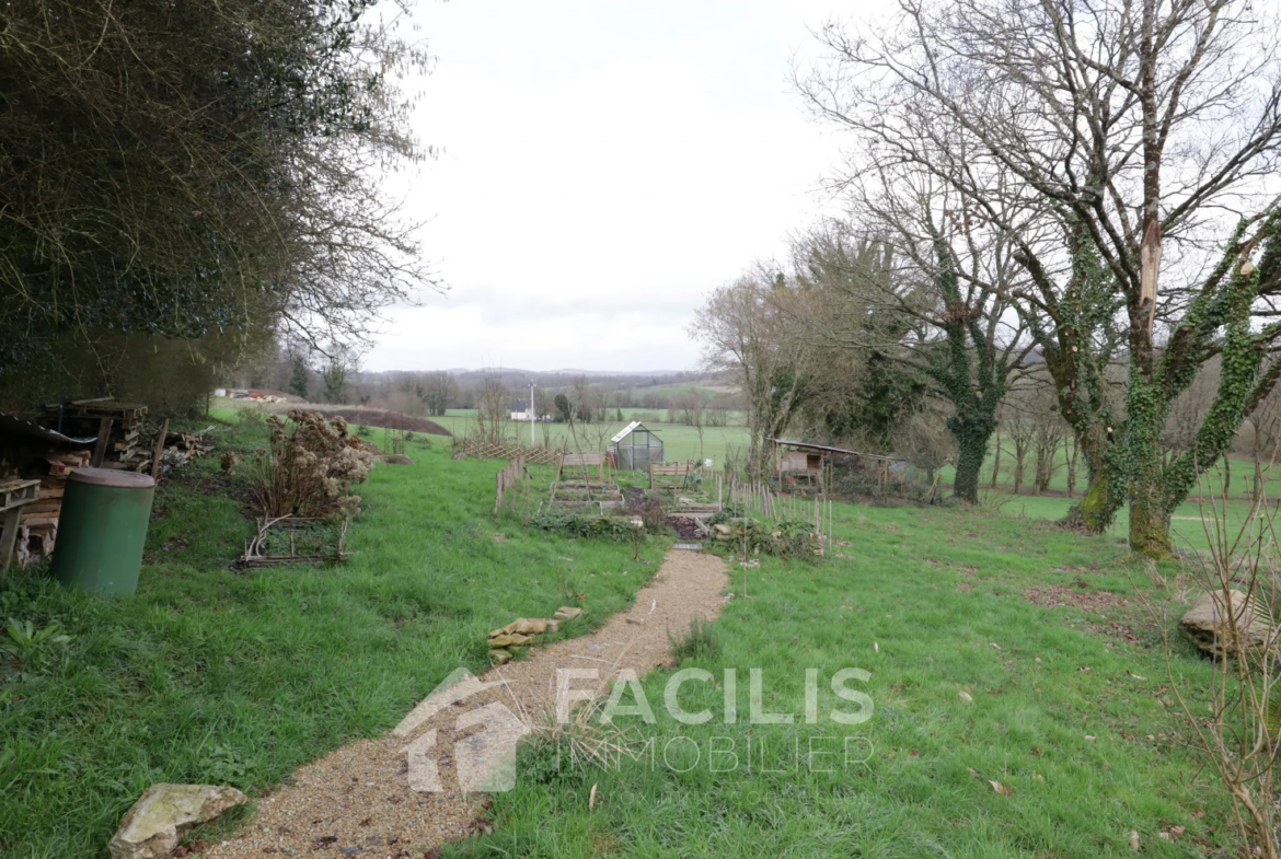 Terrain constructible en campagne non viabilisé à Melrand 