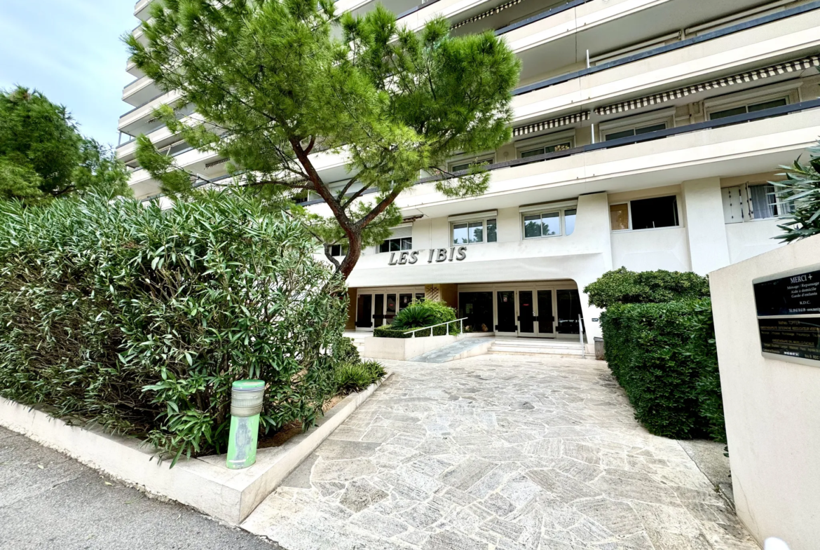 Vente Appartement T2 65 m² à Toulon - Près des Facultés 