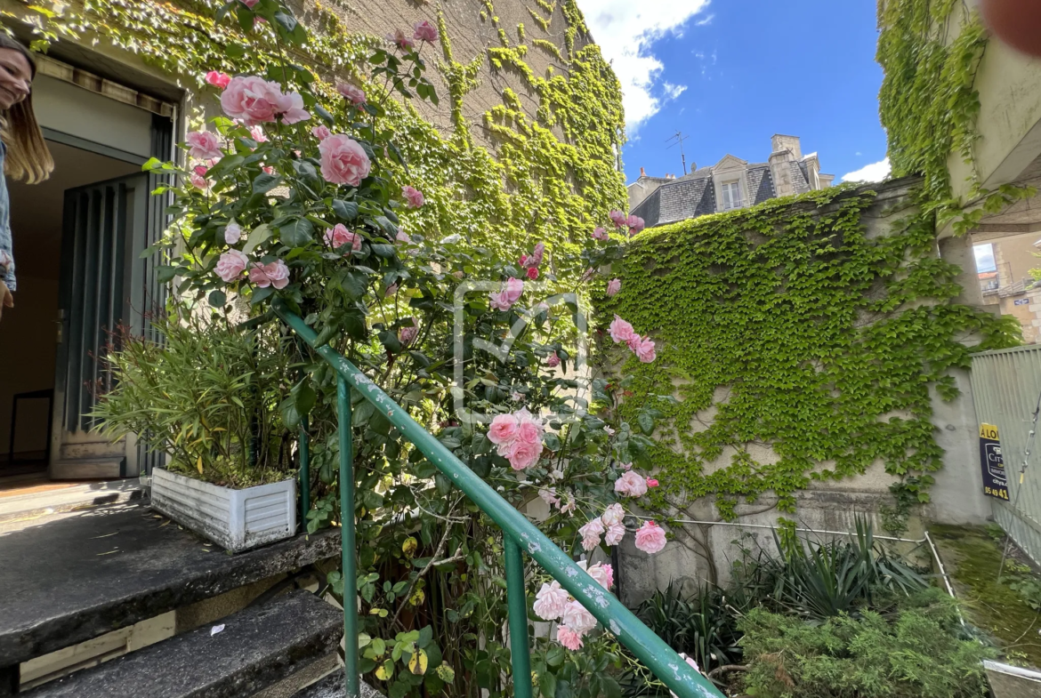 Appartement Type 3 à Poitiers Centre - 102 m² - 210 000 € 