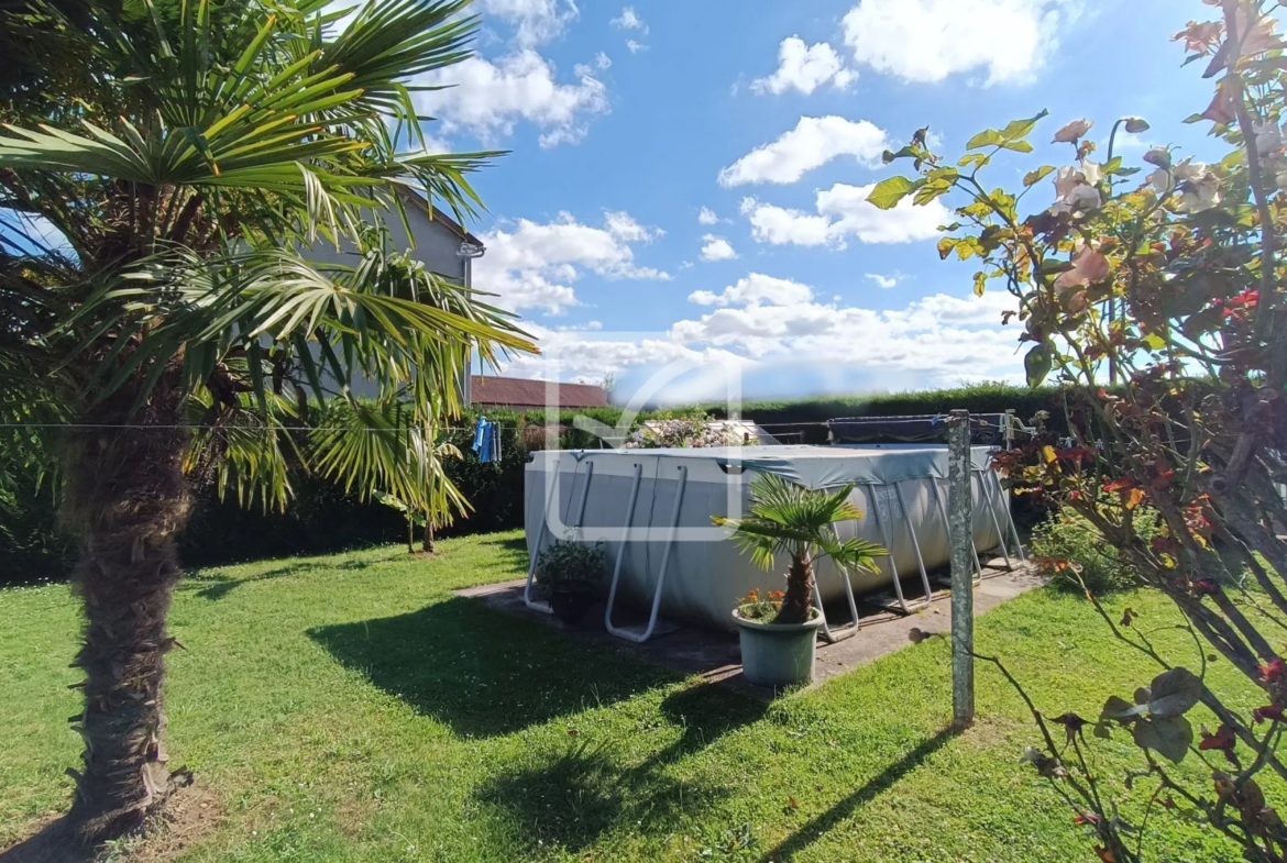 Maison spacieuse et familiale à vendre à Cubjac 