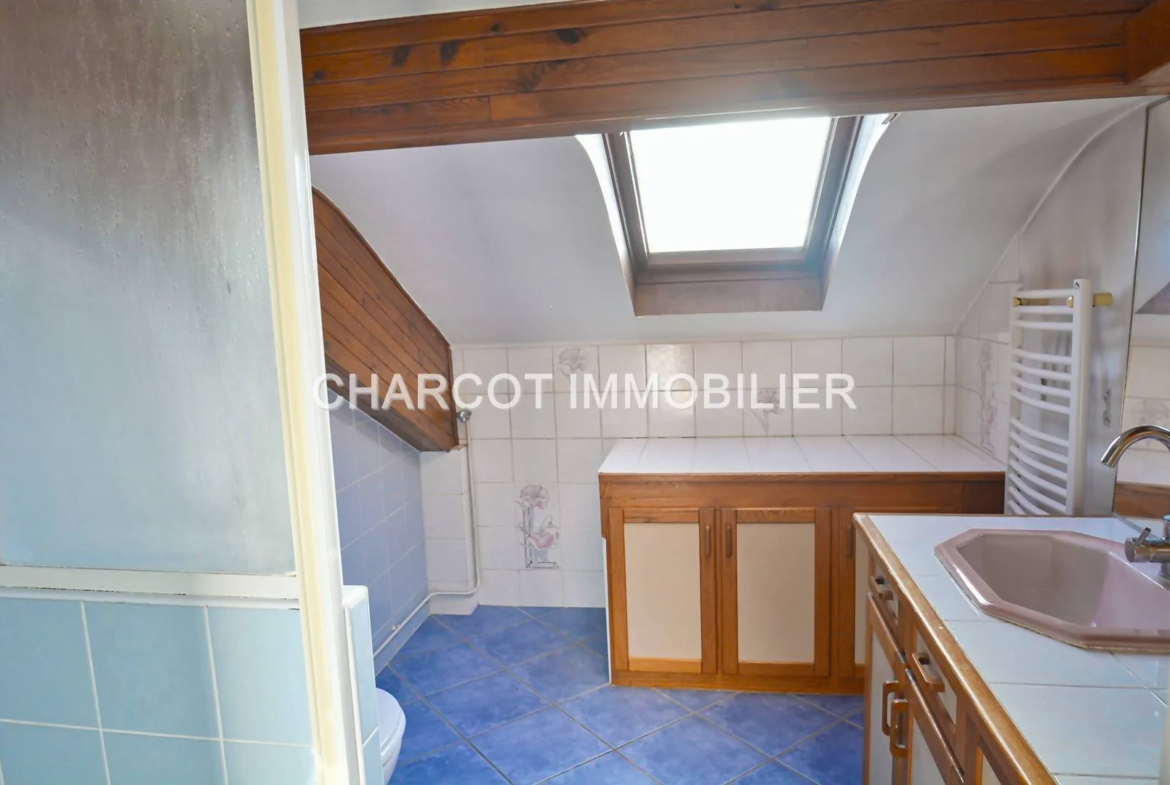 Appartement atypique à Sainte Foy-Lès-Lyon - 70,63 m2 - Type 2 