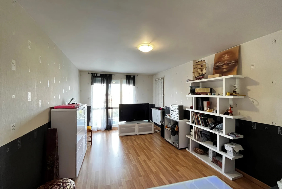 Vente Appartement T3 à Sochaux avec balcon et ascenseur 