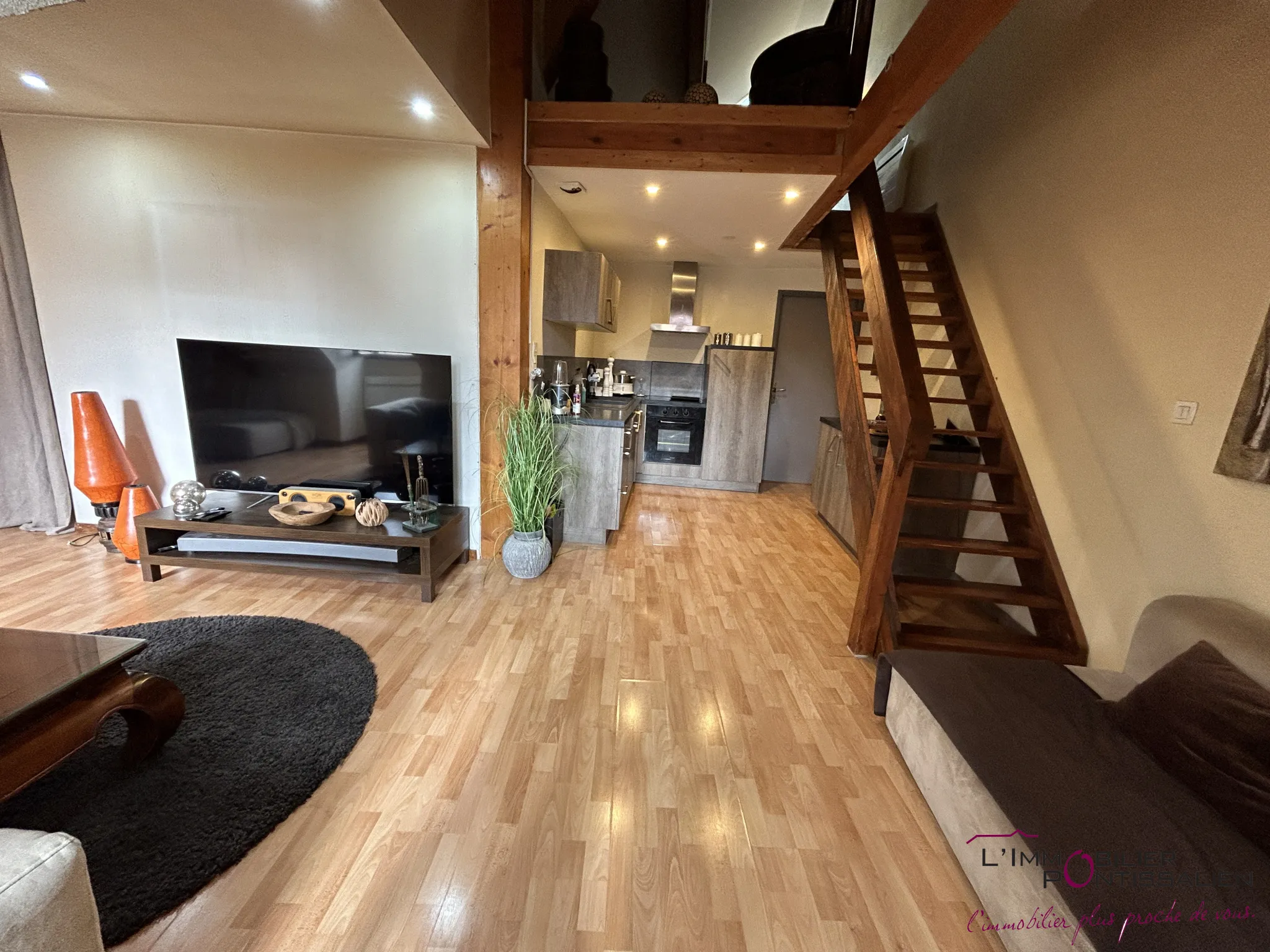 Appartement T3 atypique à vendre à Pontarlier 