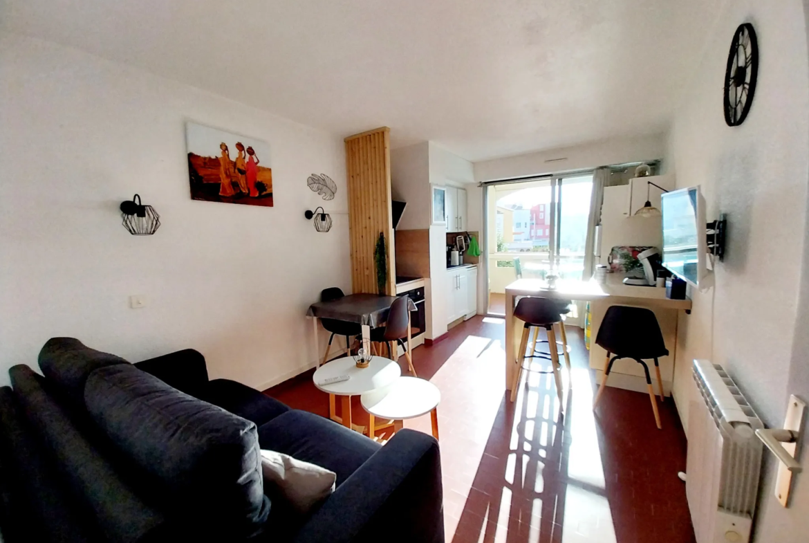 Appartement T2 - 55 m² avec Vue sur Port à Agde 