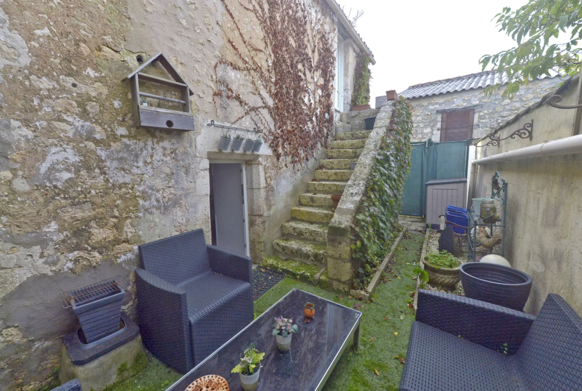 Maison historique à vendre à Nieulle-sur-Seudre 