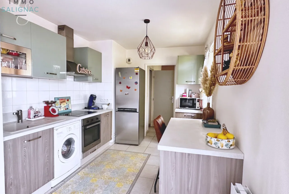 À vendre : Appartement T2 de 49,2 m² dans une résidence sécurisée à Bourg-en-Bresse 