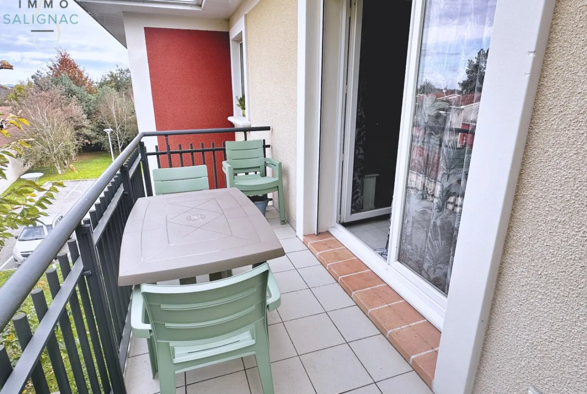 À vendre : Appartement T2 de 49,2 m² dans une résidence sécurisée à Bourg-en-Bresse 