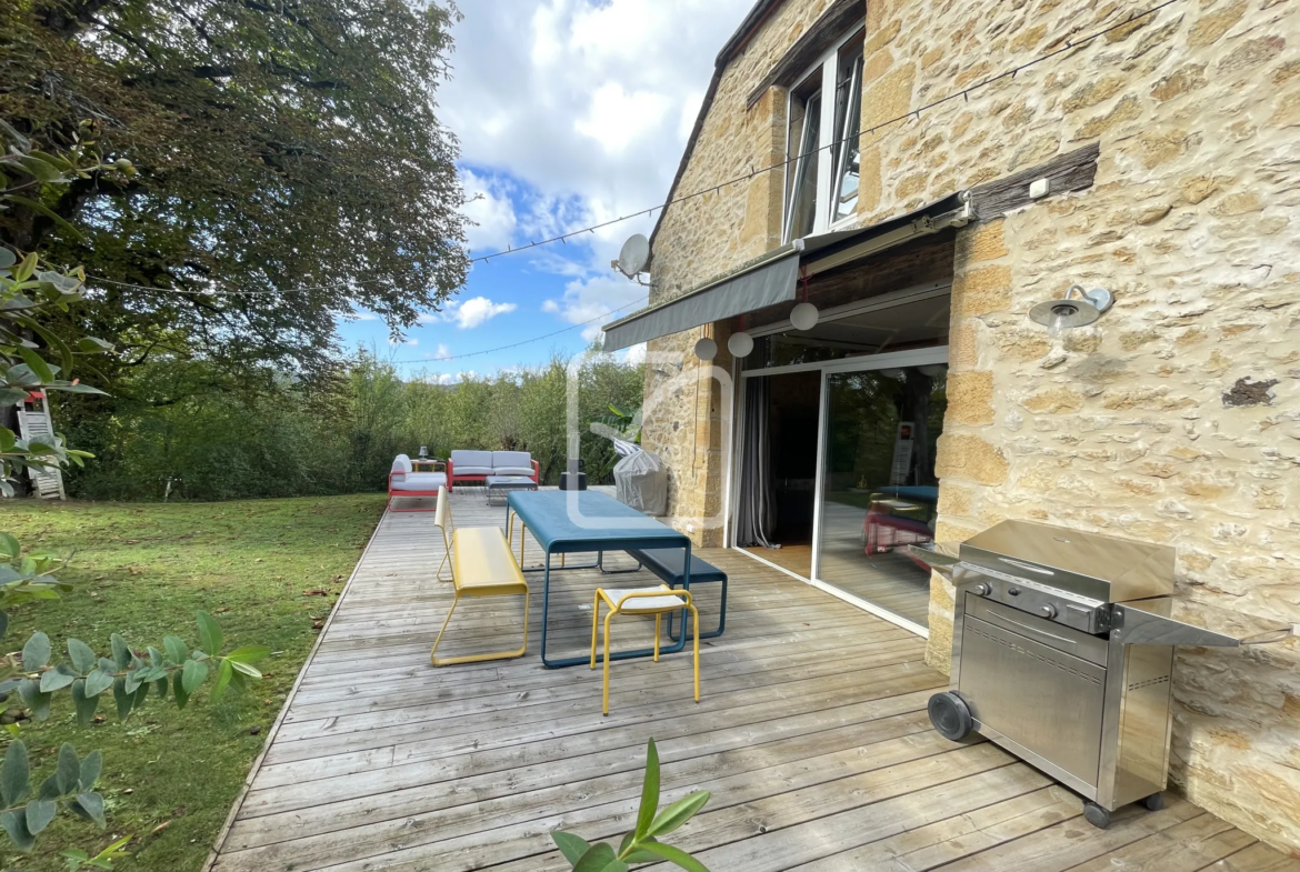 Maison en Pierre Rénovée entre Sarlat et Gourdon avec Jardin 